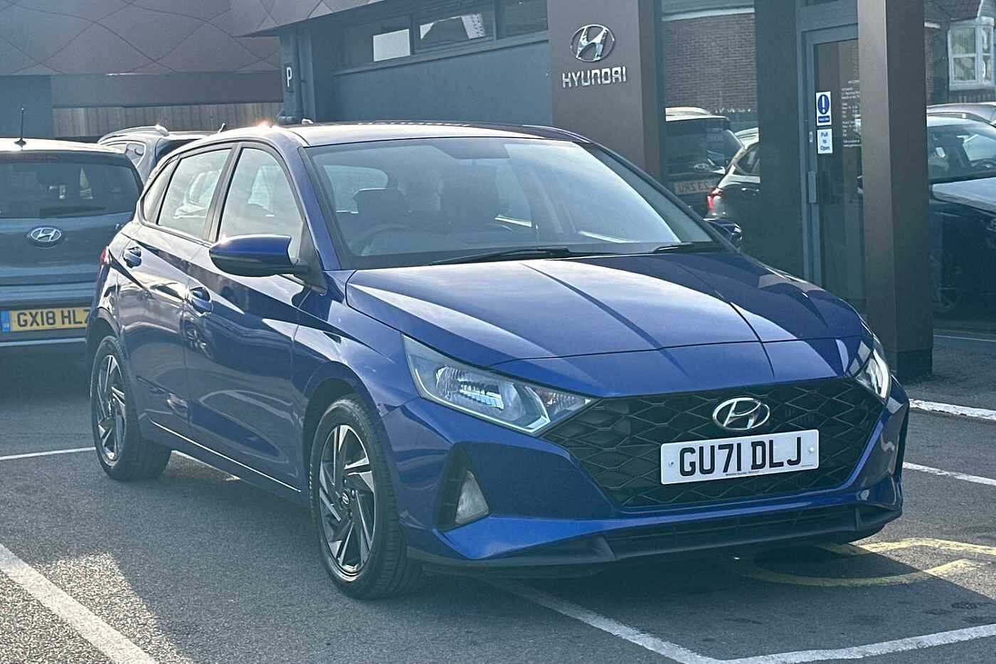 Main listing image - Hyundai i20