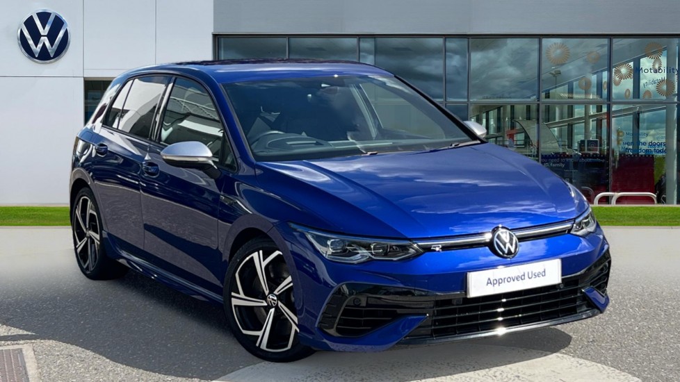 Main listing image - Volkswagen Golf R