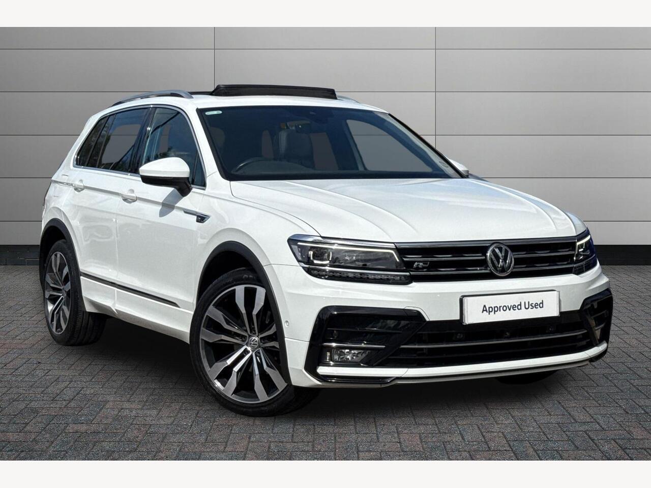 Main listing image - Volkswagen Tiguan
