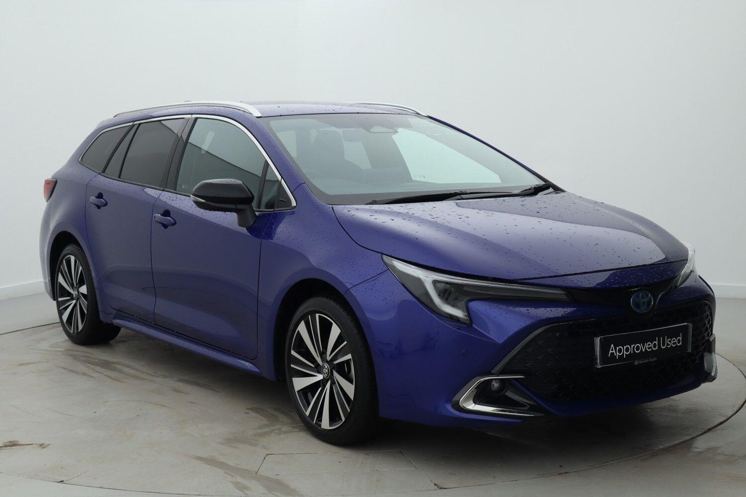 Main listing image - Toyota Corolla Touring Sport