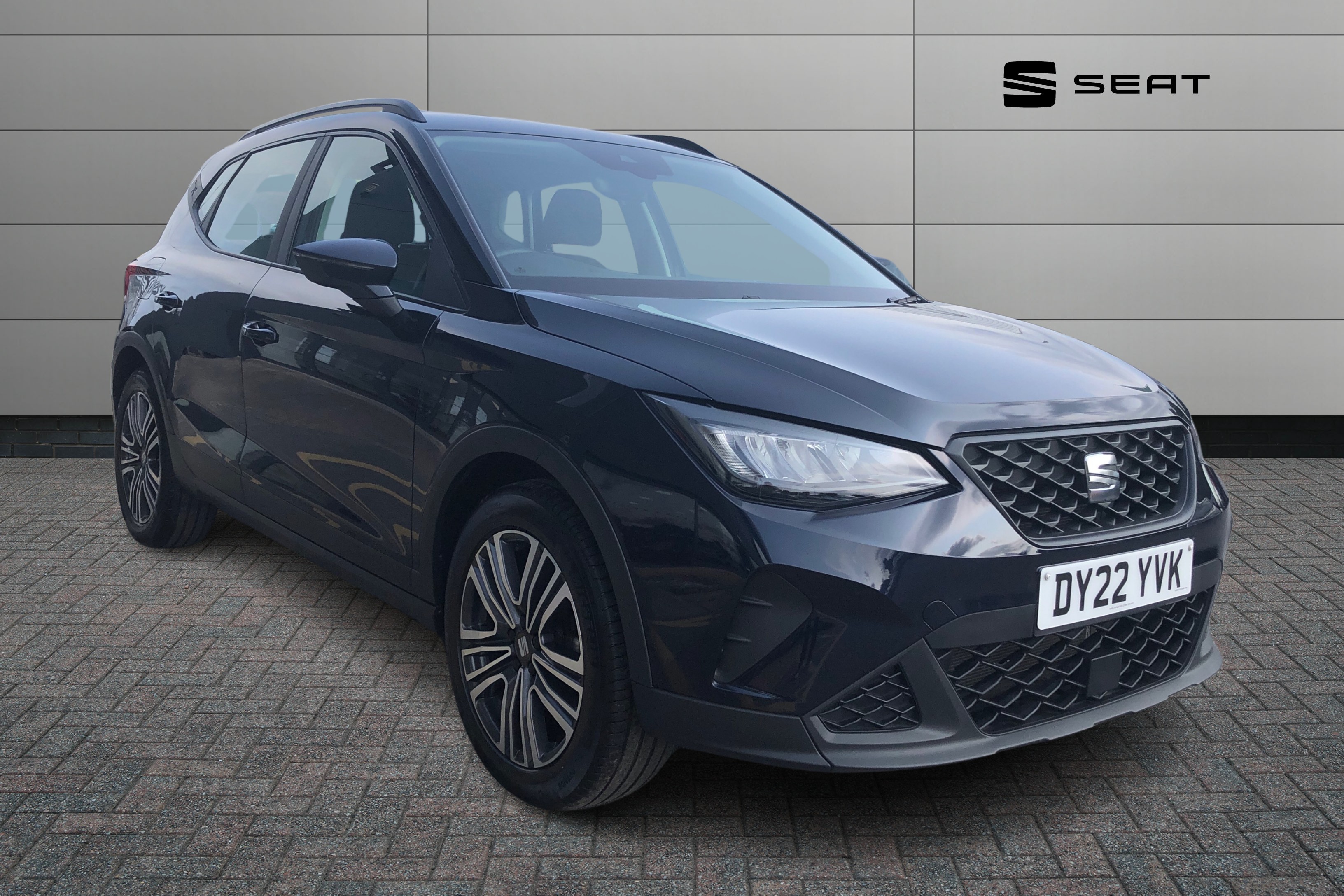 Main listing image - SEAT Arona