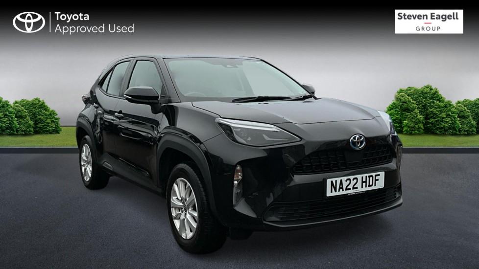 Main listing image - Toyota Yaris Cross