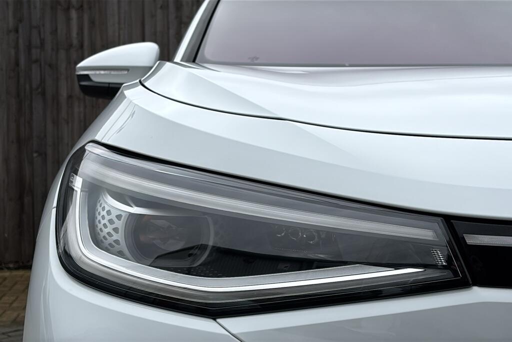 Main listing image - Volkswagen ID.4