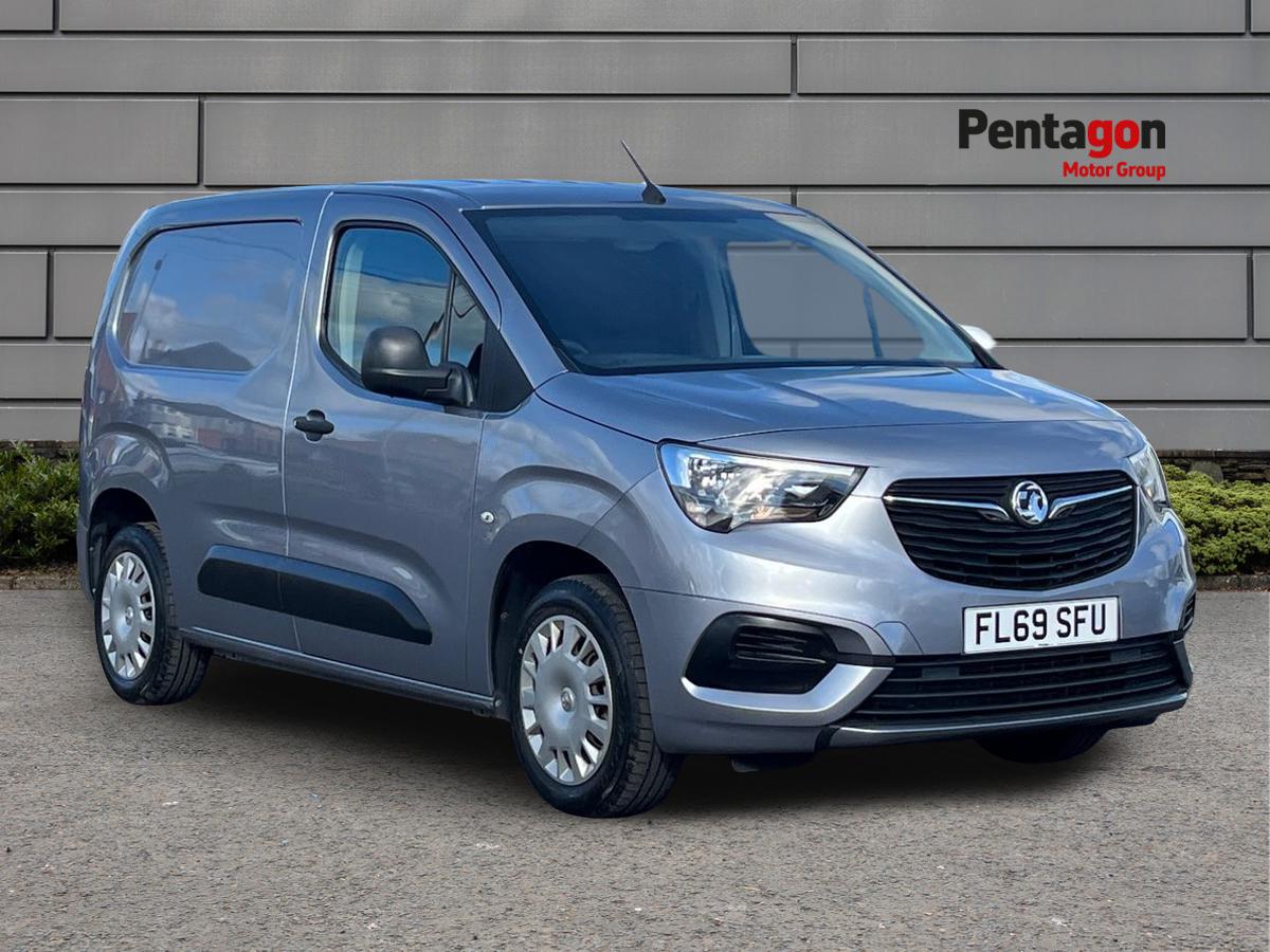 Main listing image - Vauxhall Combo Cargo