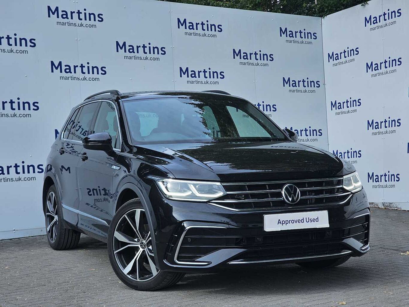 Main listing image - Volkswagen Tiguan