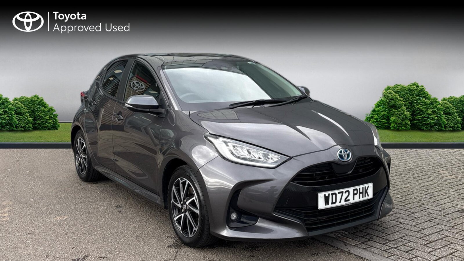 Main listing image - Toyota Yaris
