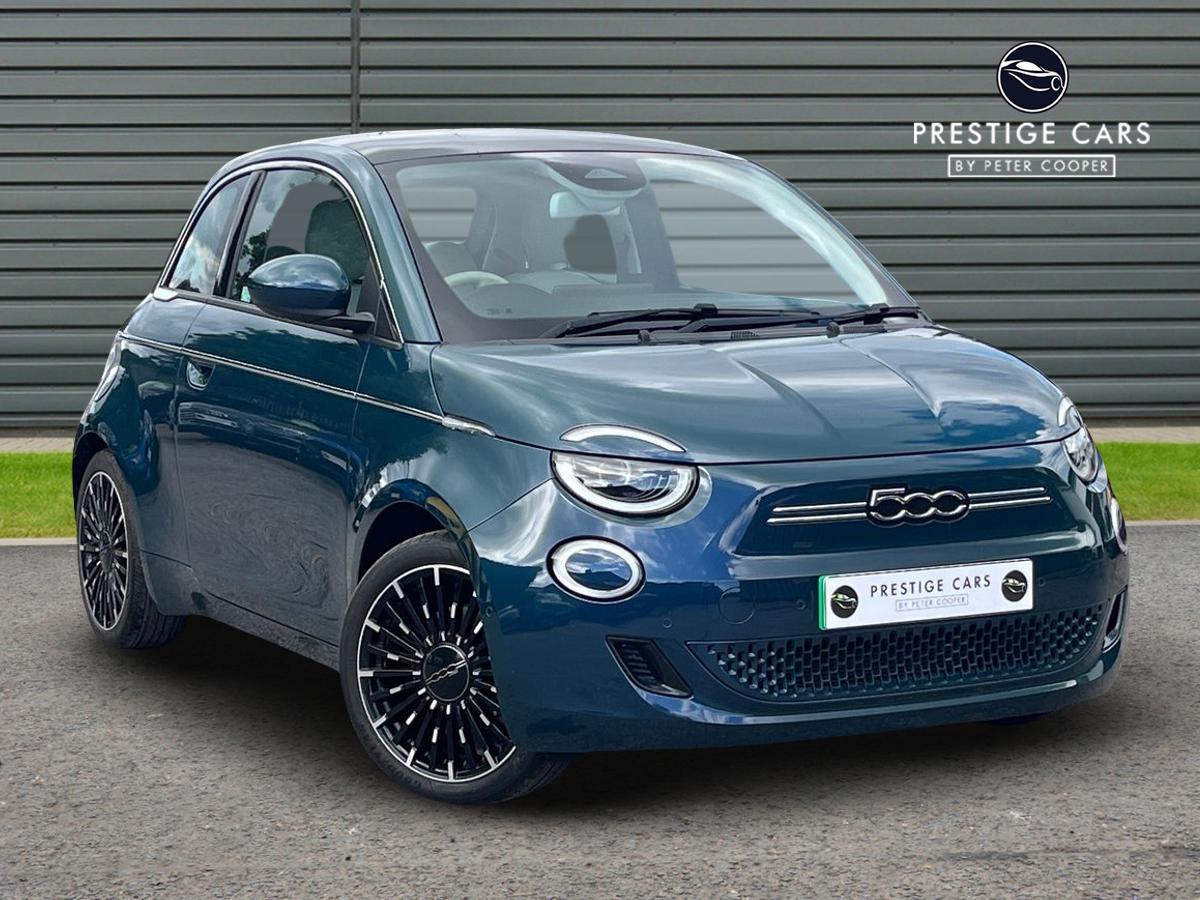 Main listing image - Fiat 500 Electric