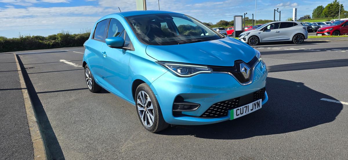 Main listing image - Renault Zoe