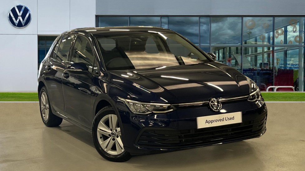 Main listing image - Volkswagen Golf