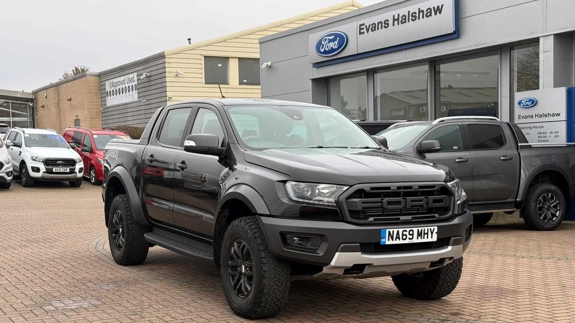 Main listing image - Ford Ranger