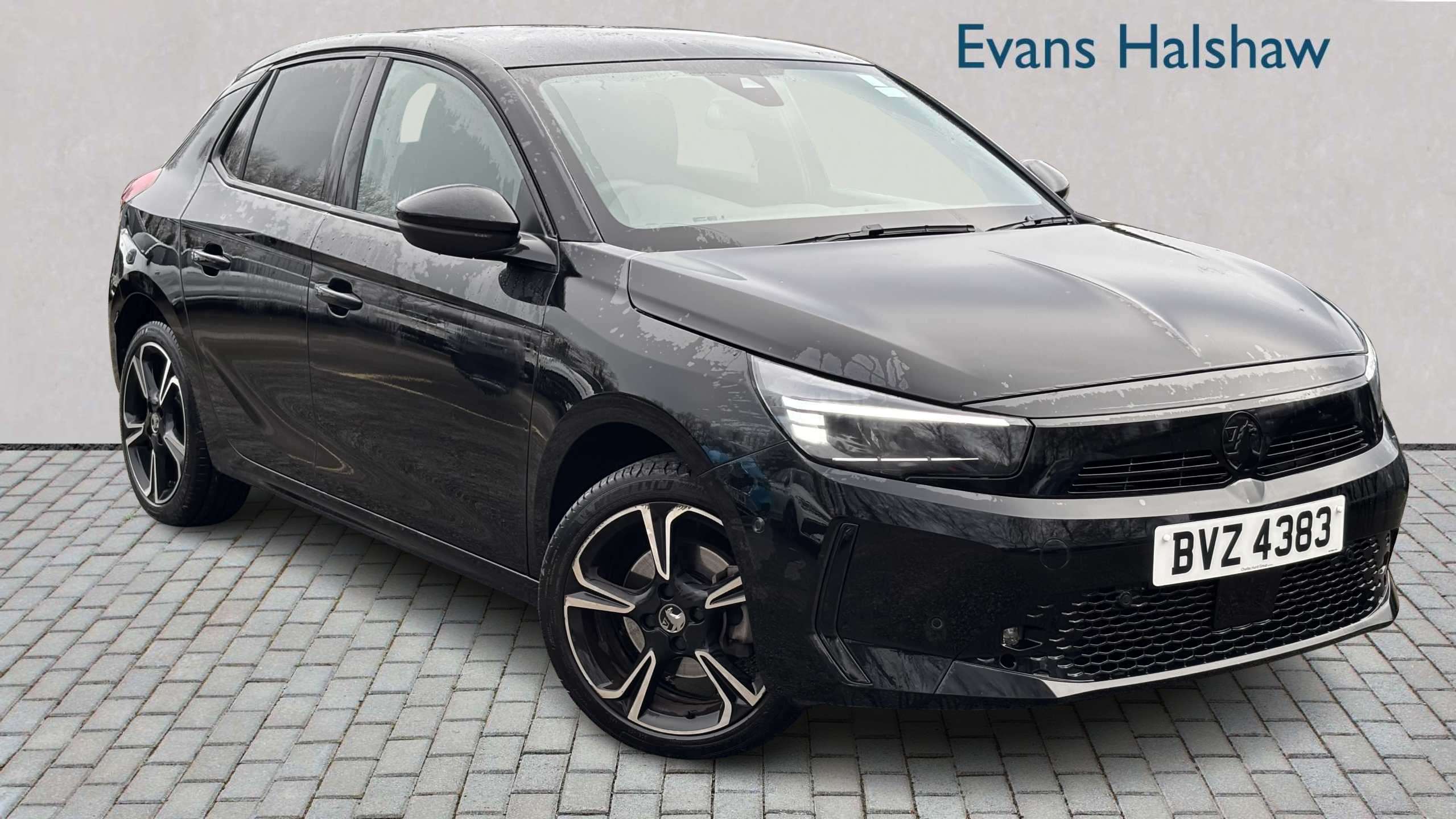 Main listing image - Vauxhall Corsa