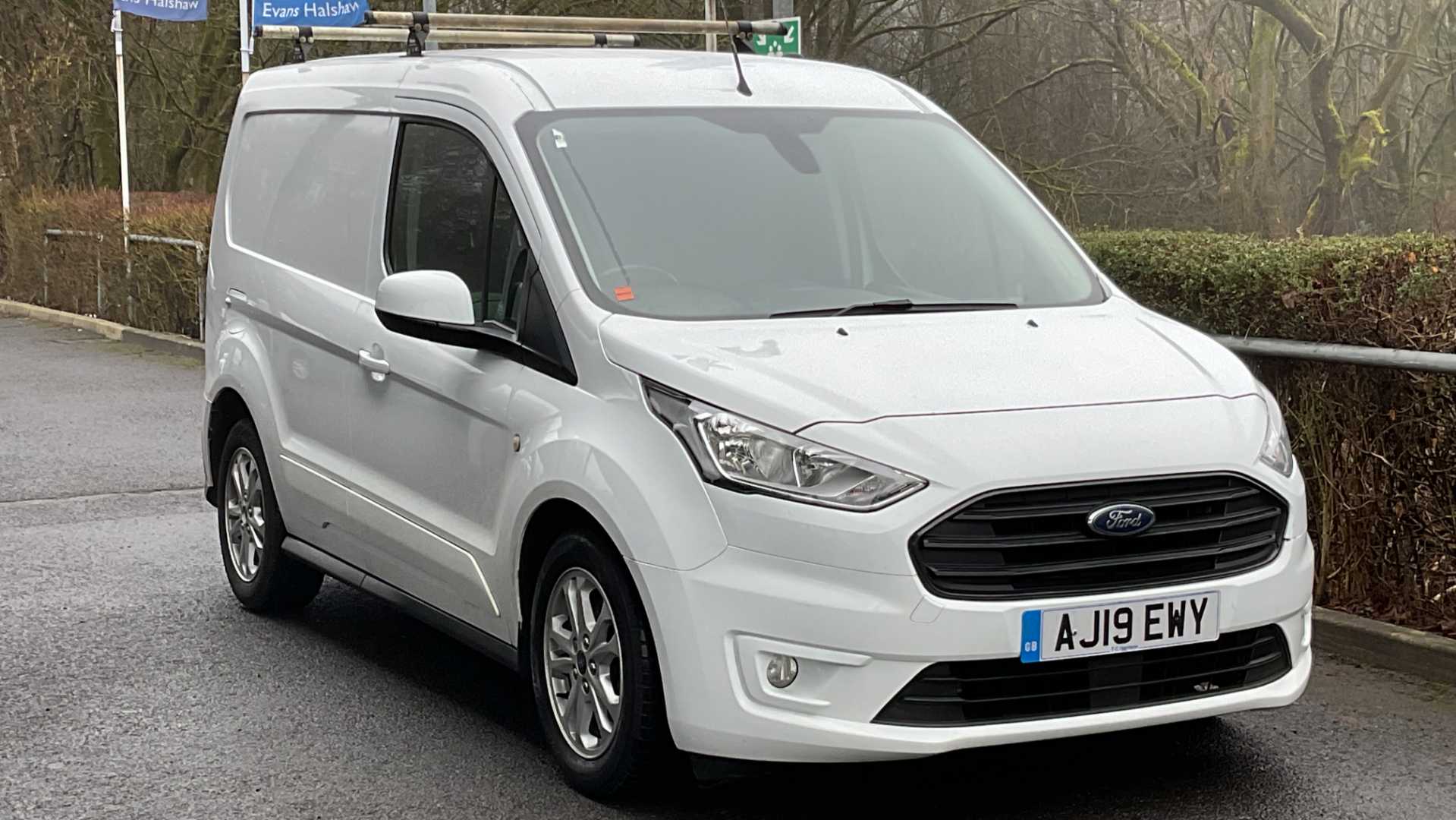 Main listing image - Ford Transit Connect