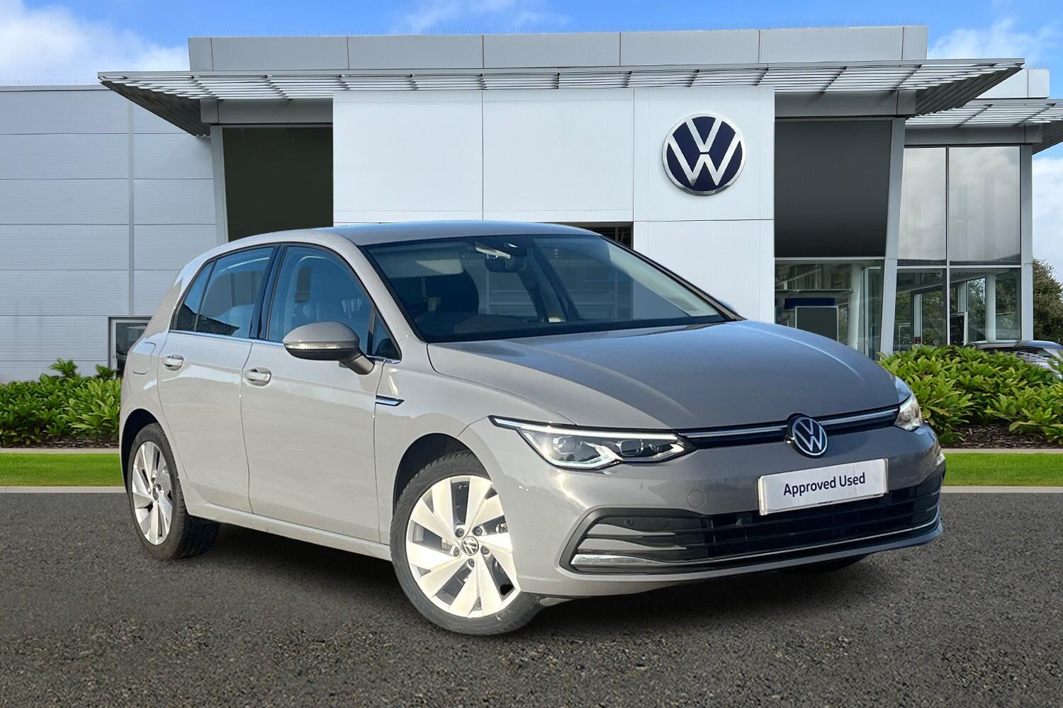 Main listing image - Volkswagen Golf