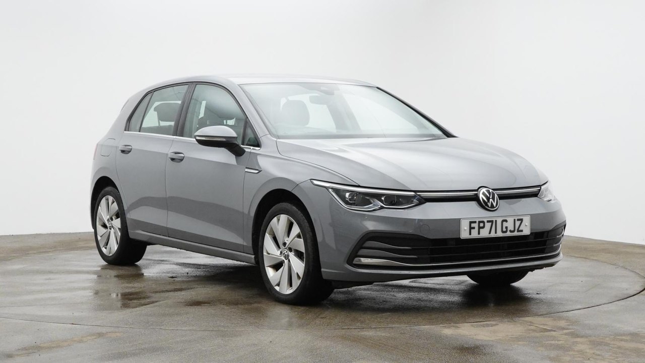 Main listing image - Volkswagen Golf