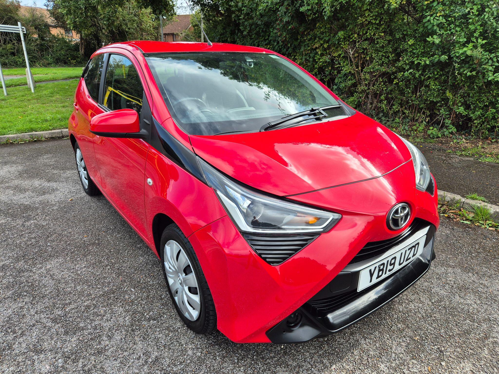 Main listing image - Toyota Aygo