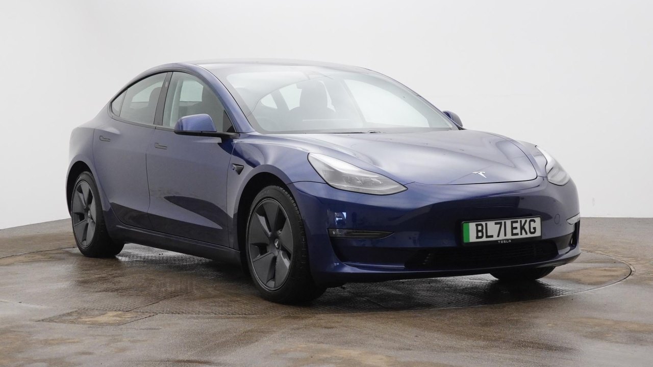 Main listing image - Tesla Model 3