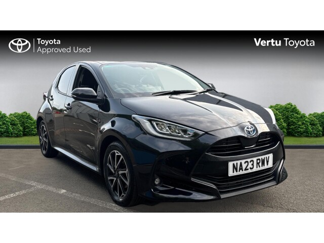 Main listing image - Toyota Yaris