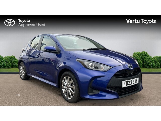 Main listing image - Toyota Yaris