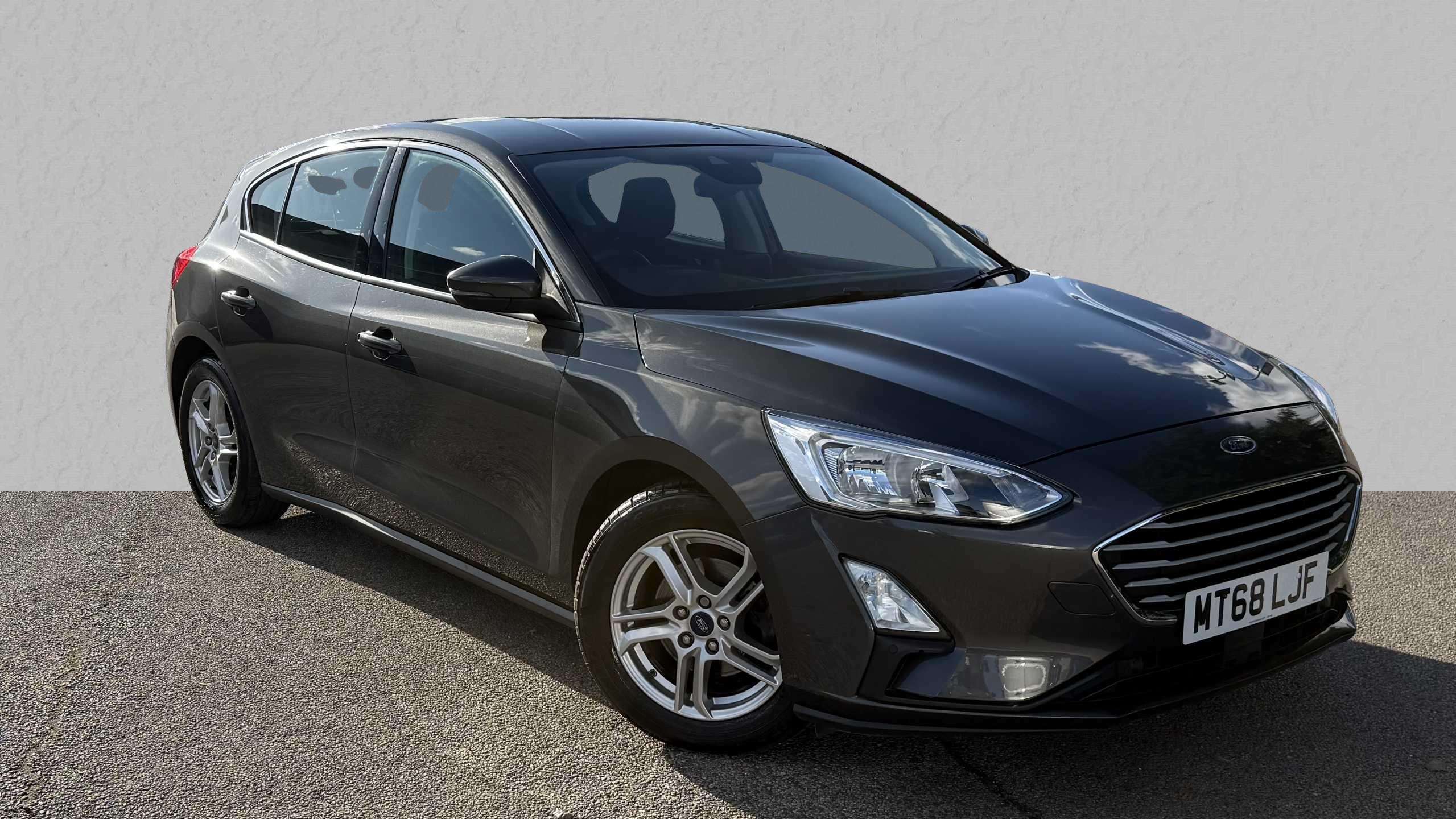 Main listing image - Ford Focus