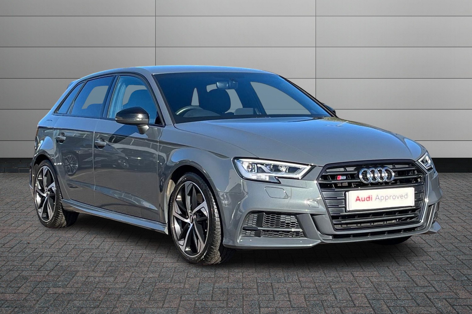 Main listing image - Audi S3