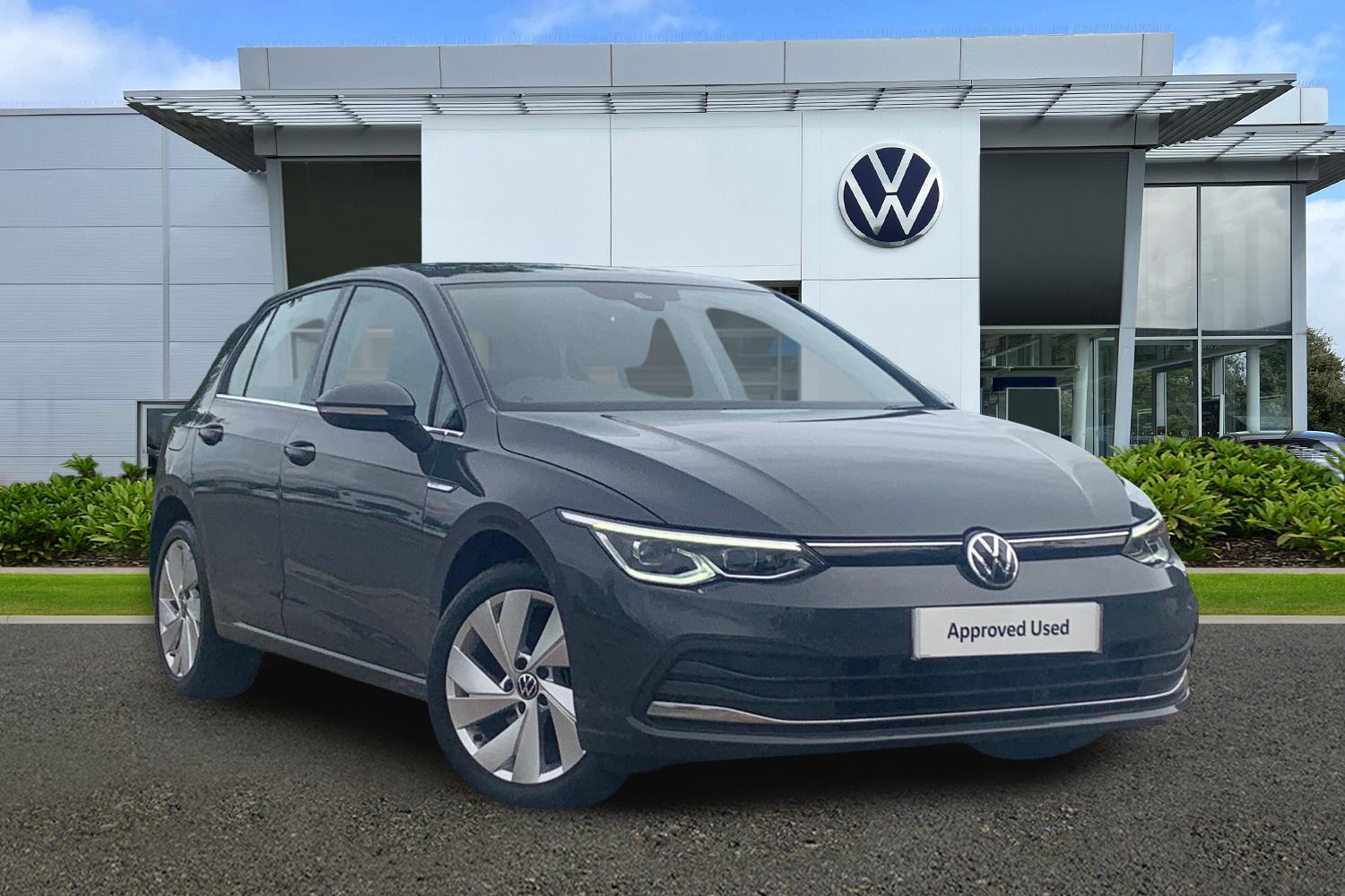Main listing image - Volkswagen Golf