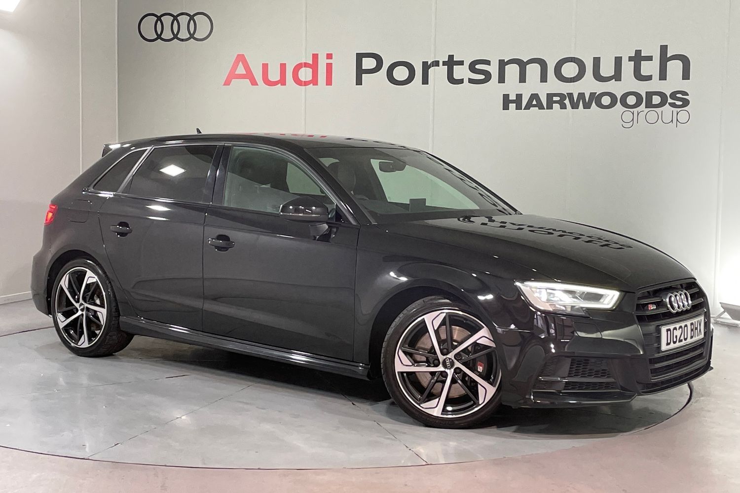 Main listing image - Audi S3