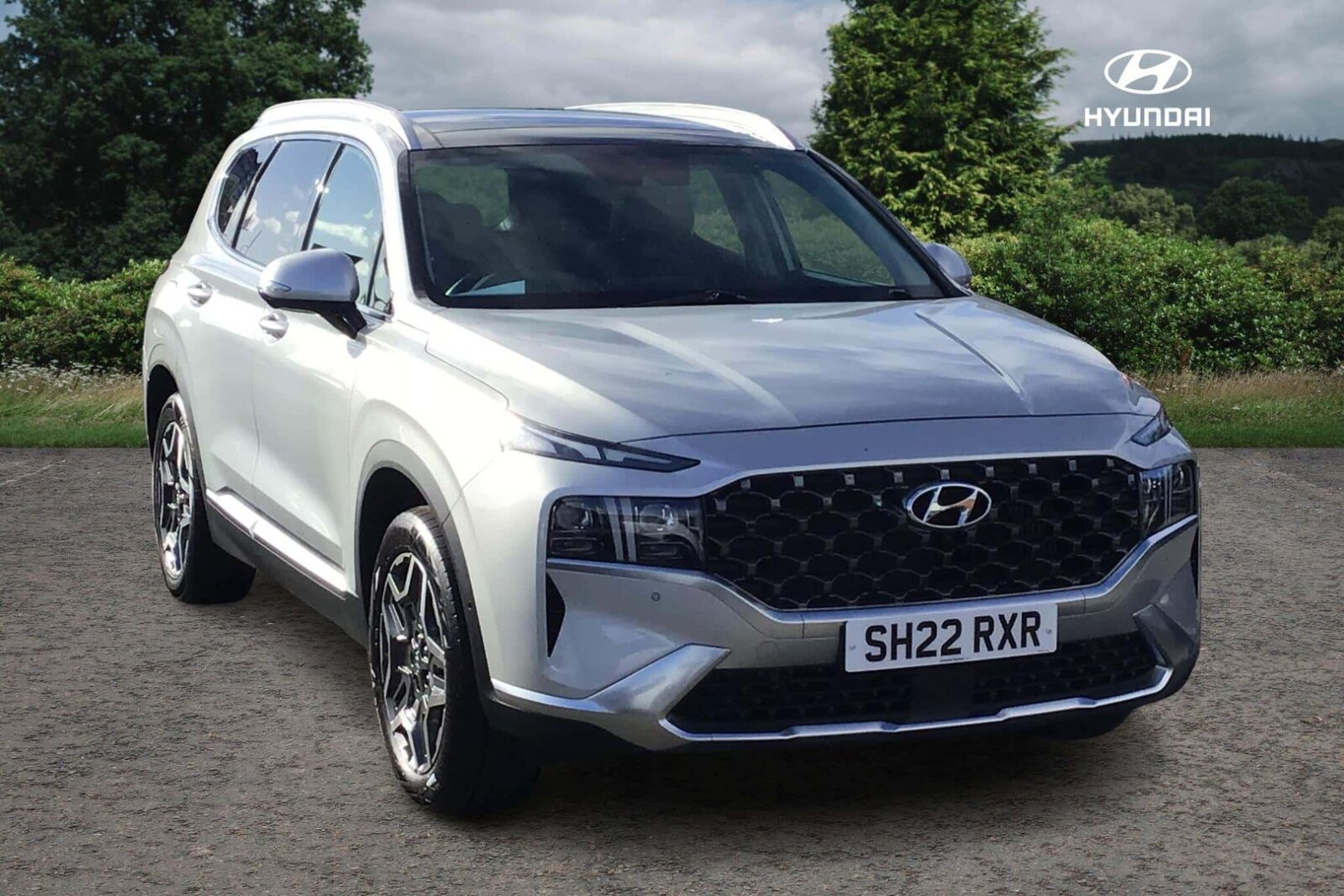 Main listing image - Hyundai Santa Fe
