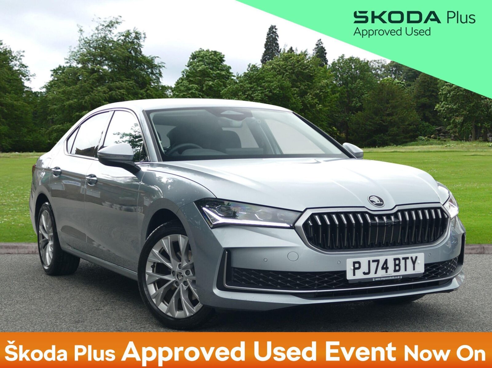 Main listing image - Skoda Superb