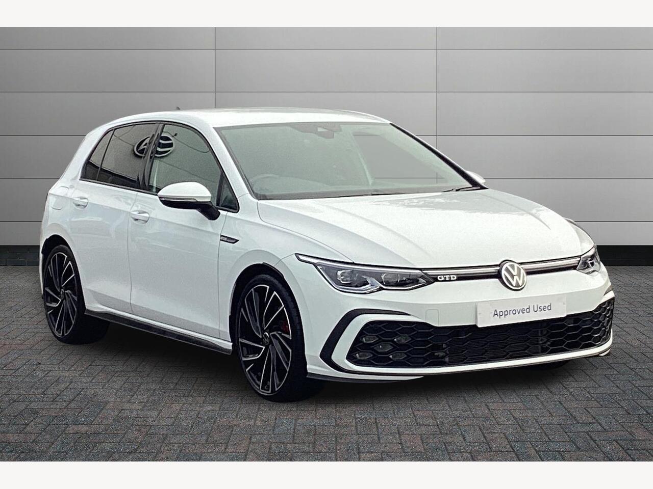 Main listing image - Volkswagen Golf