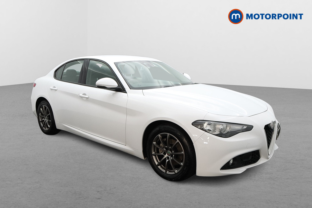 Main listing image - Alfa Romeo Giulia