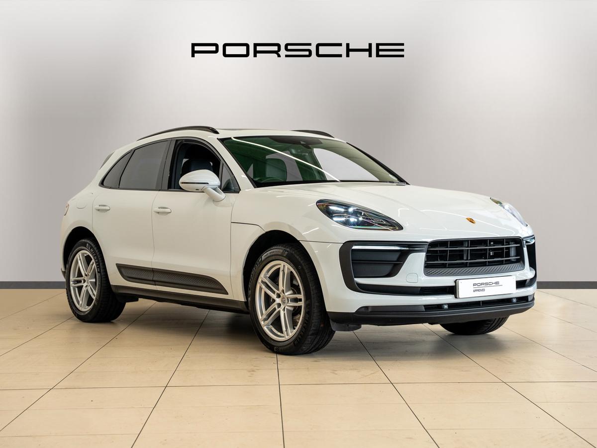 Main listing image - Porsche Macan