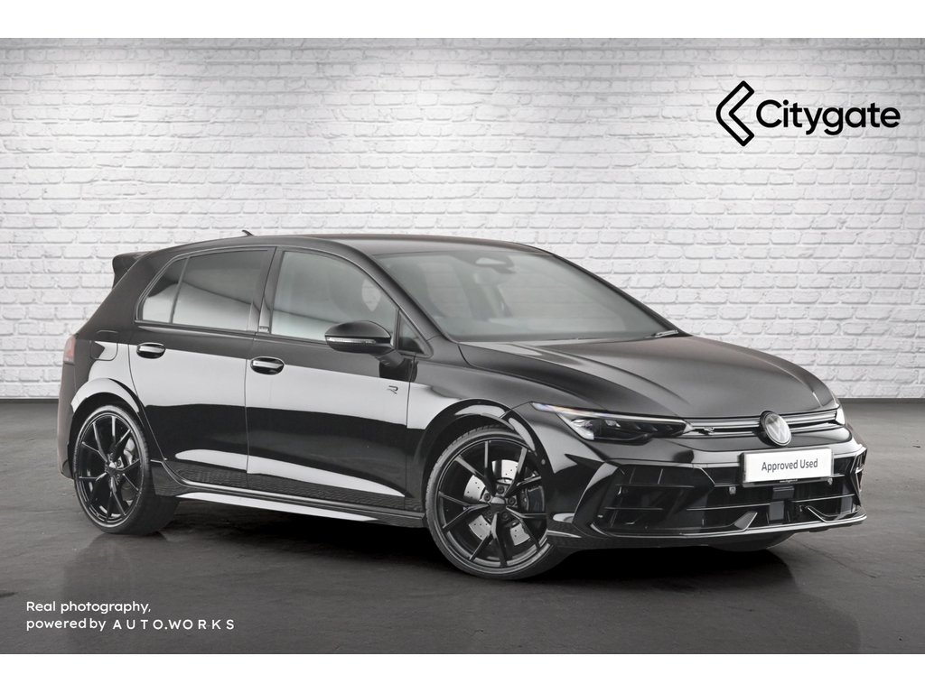 Main listing image - Volkswagen Golf