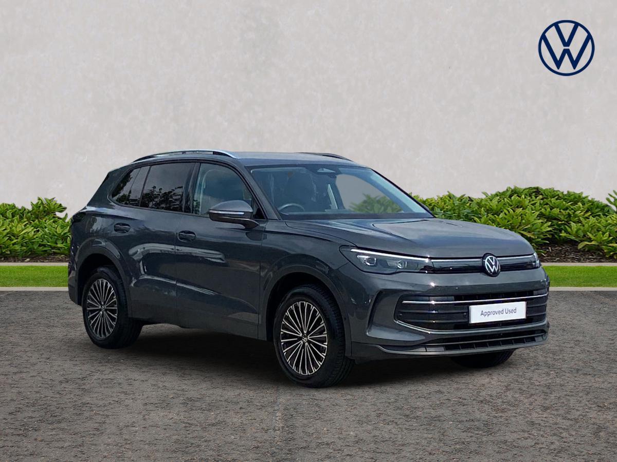 Main listing image - Volkswagen Tiguan
