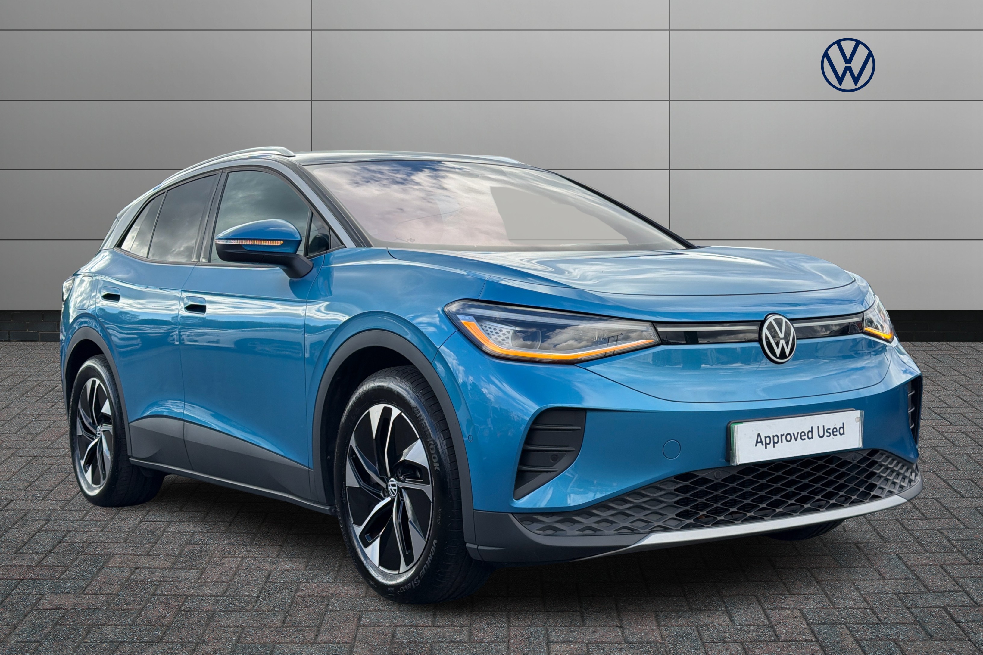 Main listing image - Volkswagen ID.4