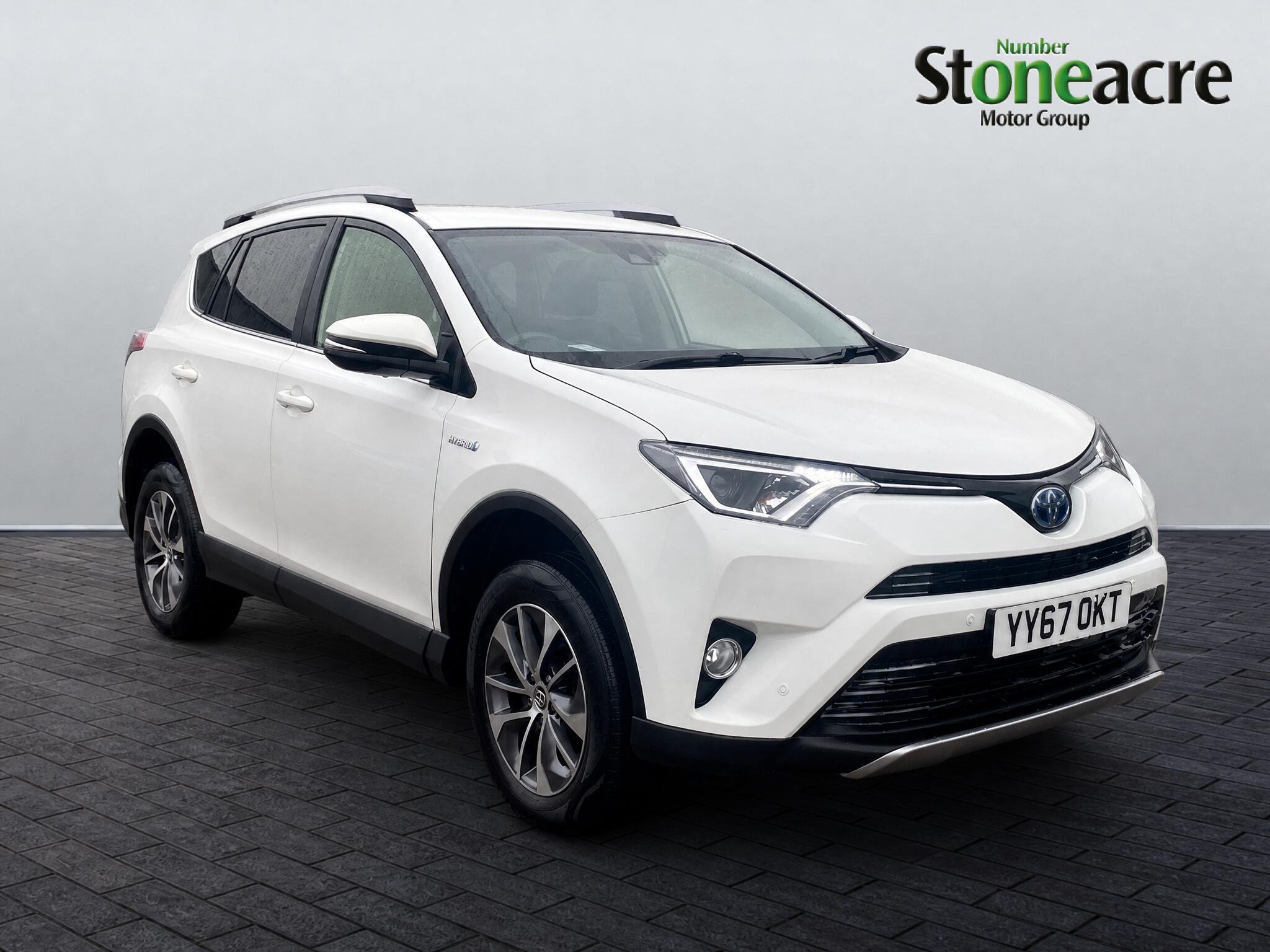 Main listing image - Toyota RAV4