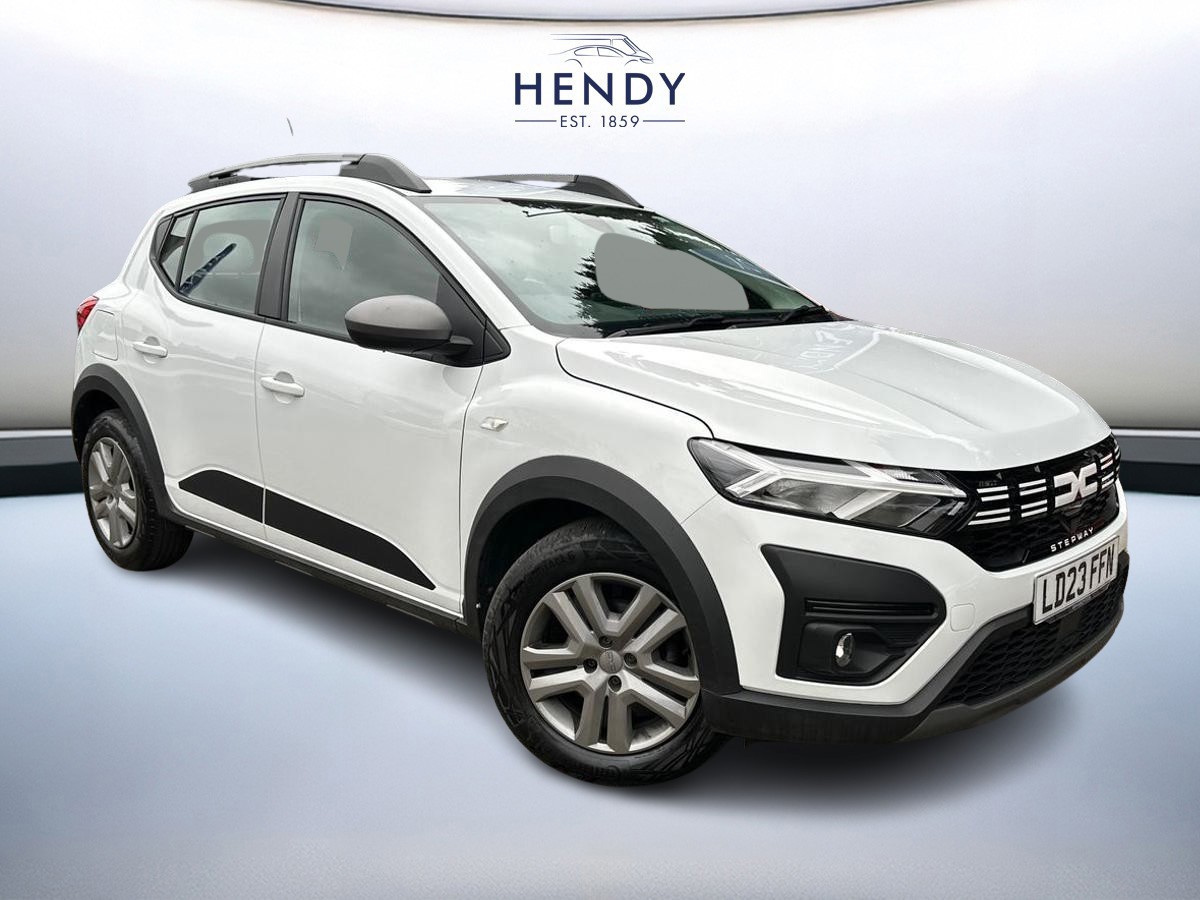 Main listing image - Dacia Sandero Stepway