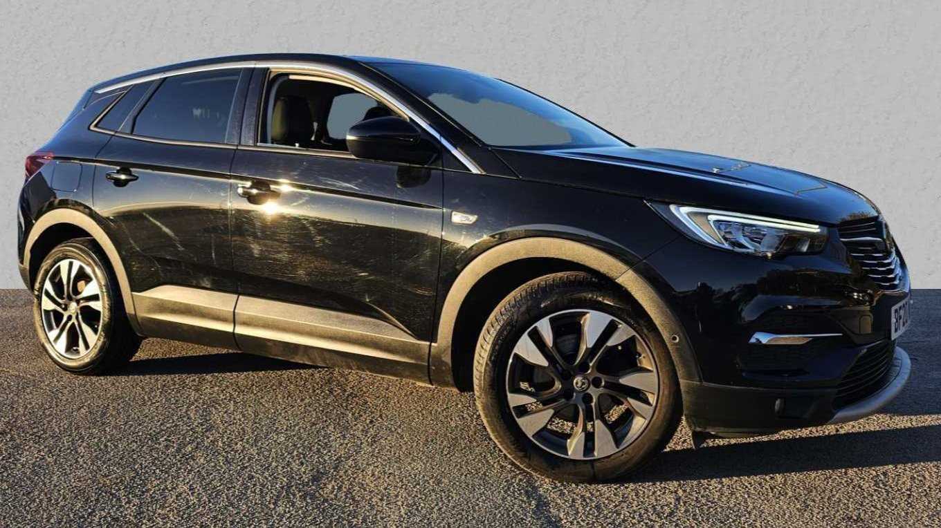 Main listing image - Vauxhall Grandland X