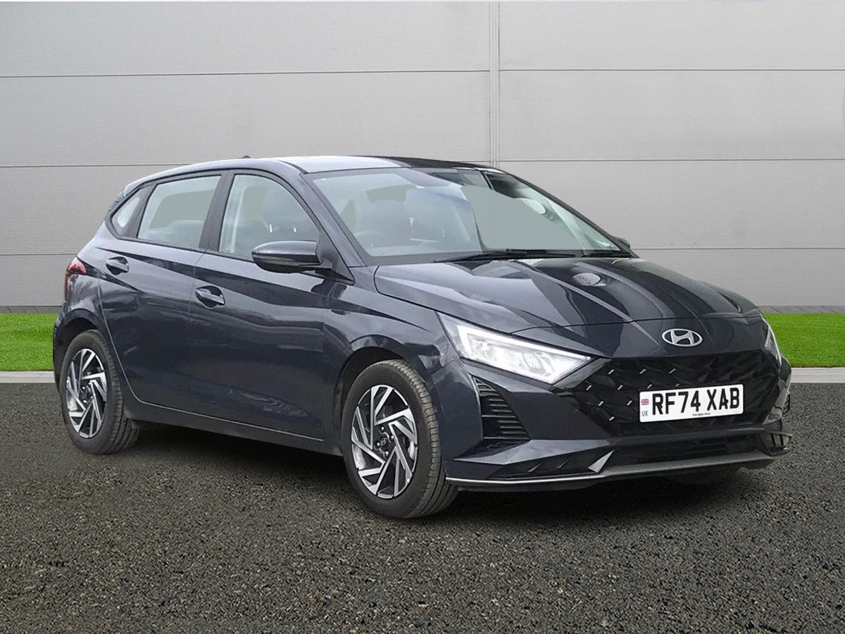 Main listing image - Hyundai i20