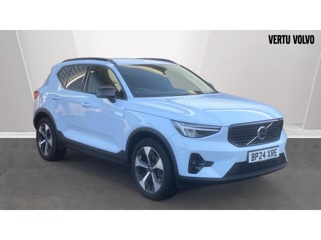 Main listing image - Volvo XC40