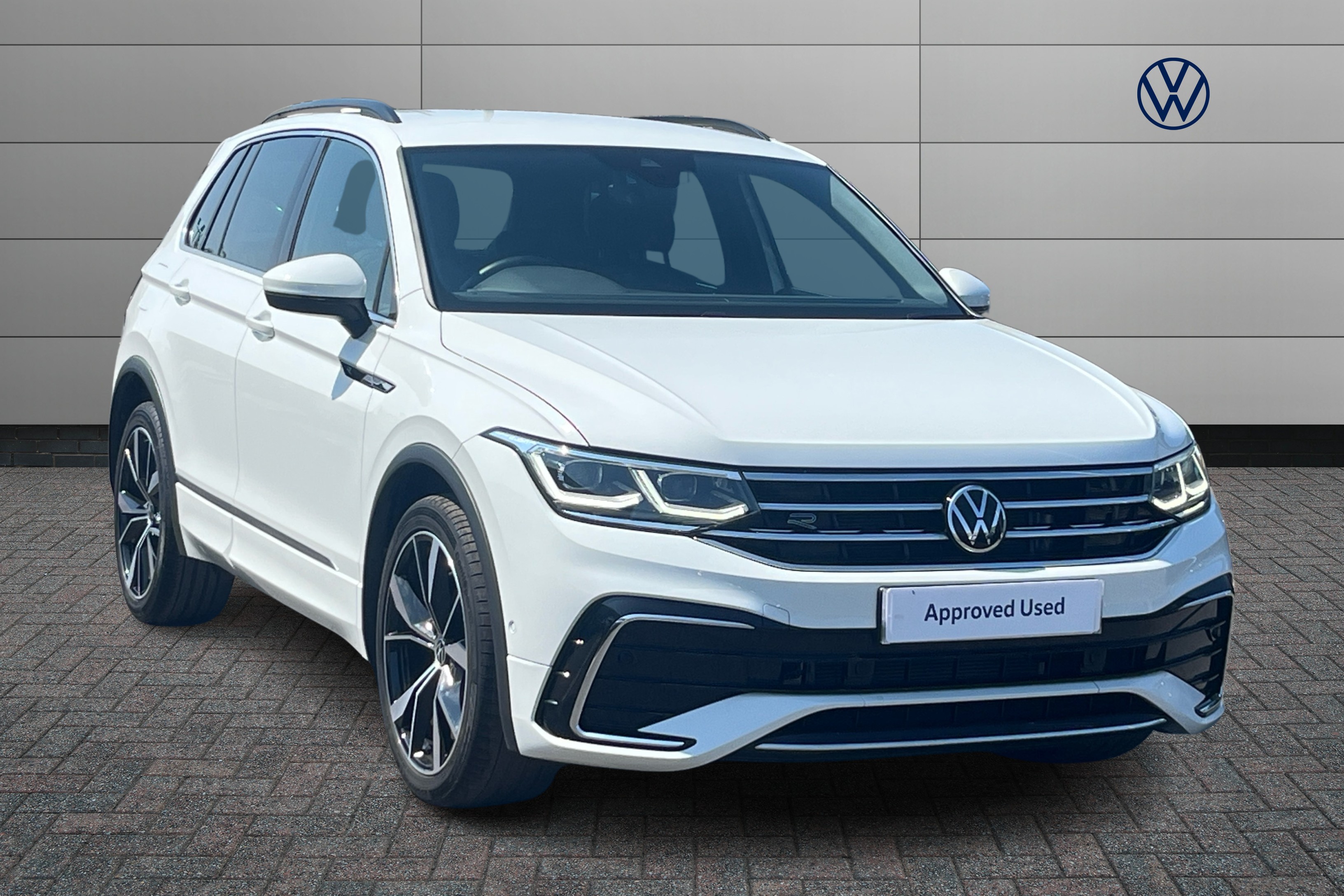 Main listing image - Volkswagen Tiguan