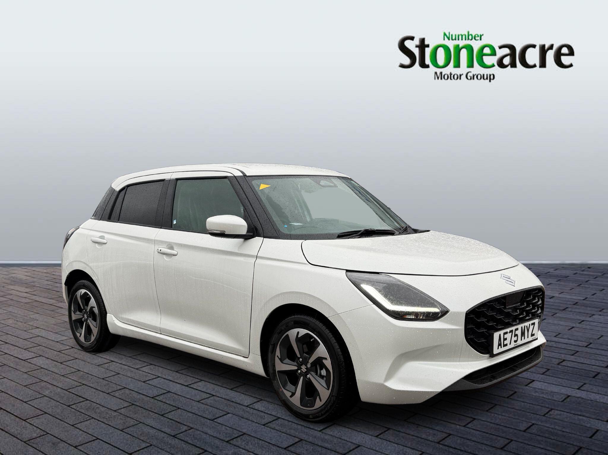 Main listing image - Suzuki Swift