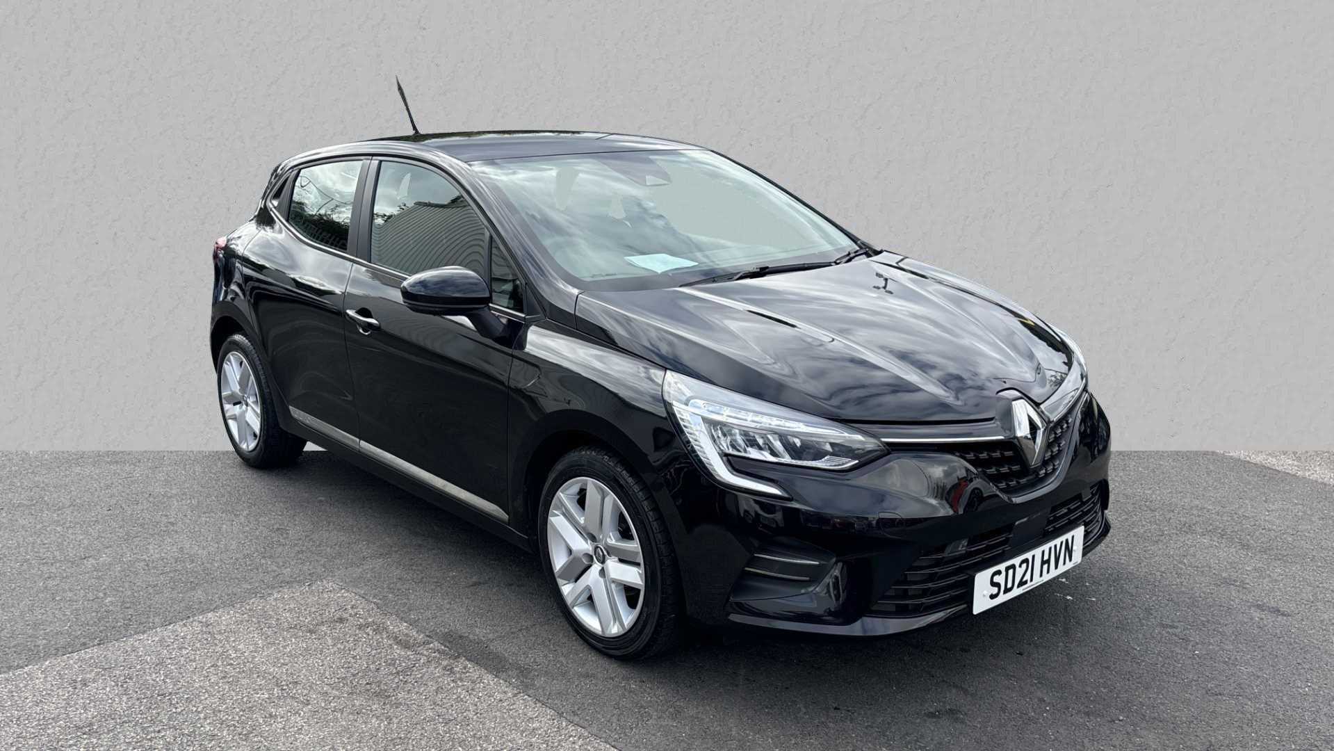 Main listing image - Renault Clio