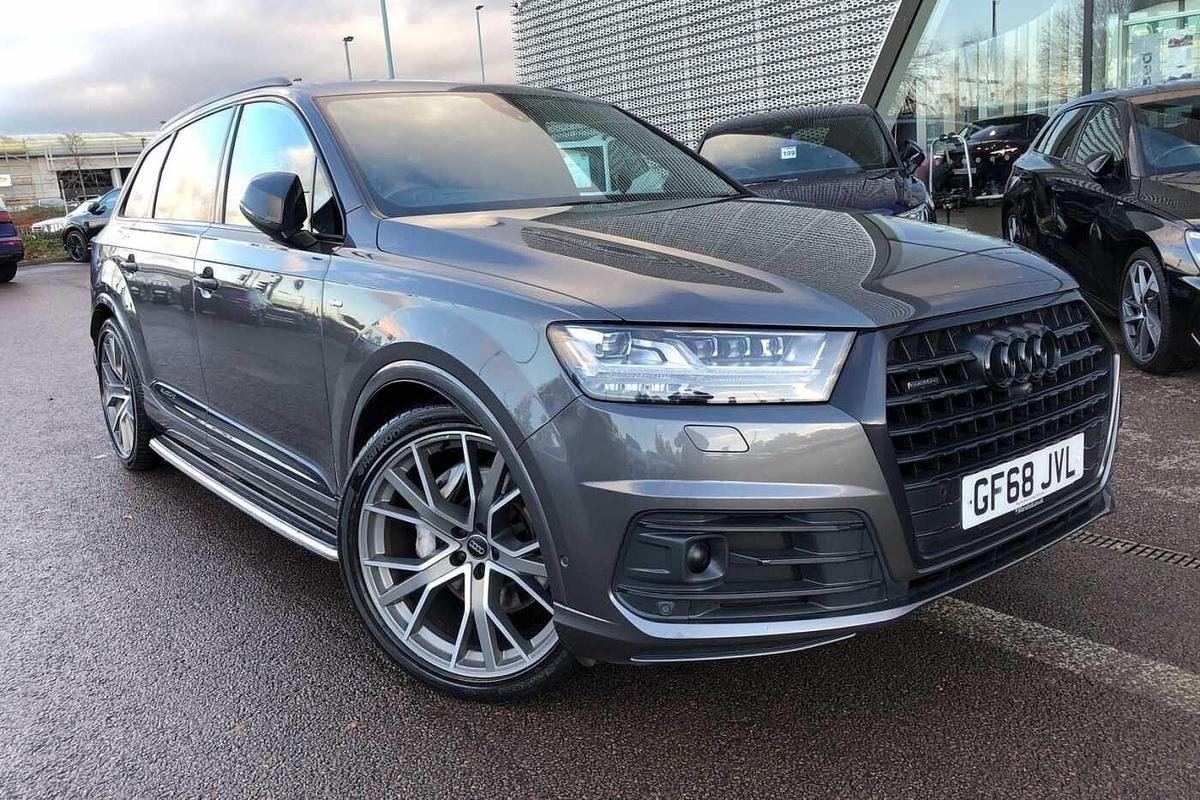 Main listing image - Audi Q7