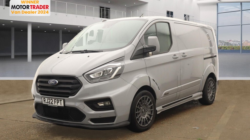 Main listing image - Ford Transit Custom