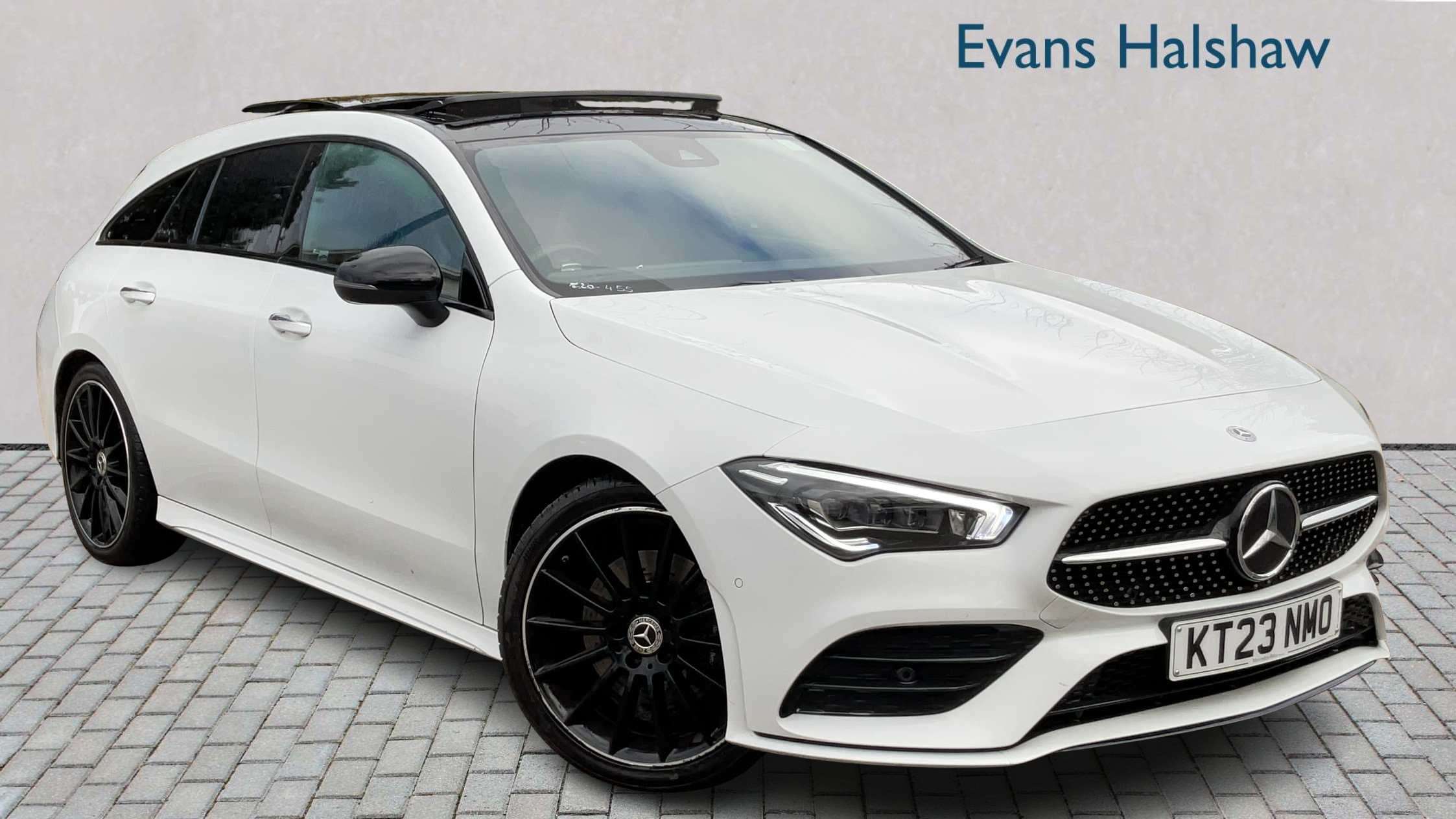Main listing image - Mercedes-Benz CLA Shooting Brake