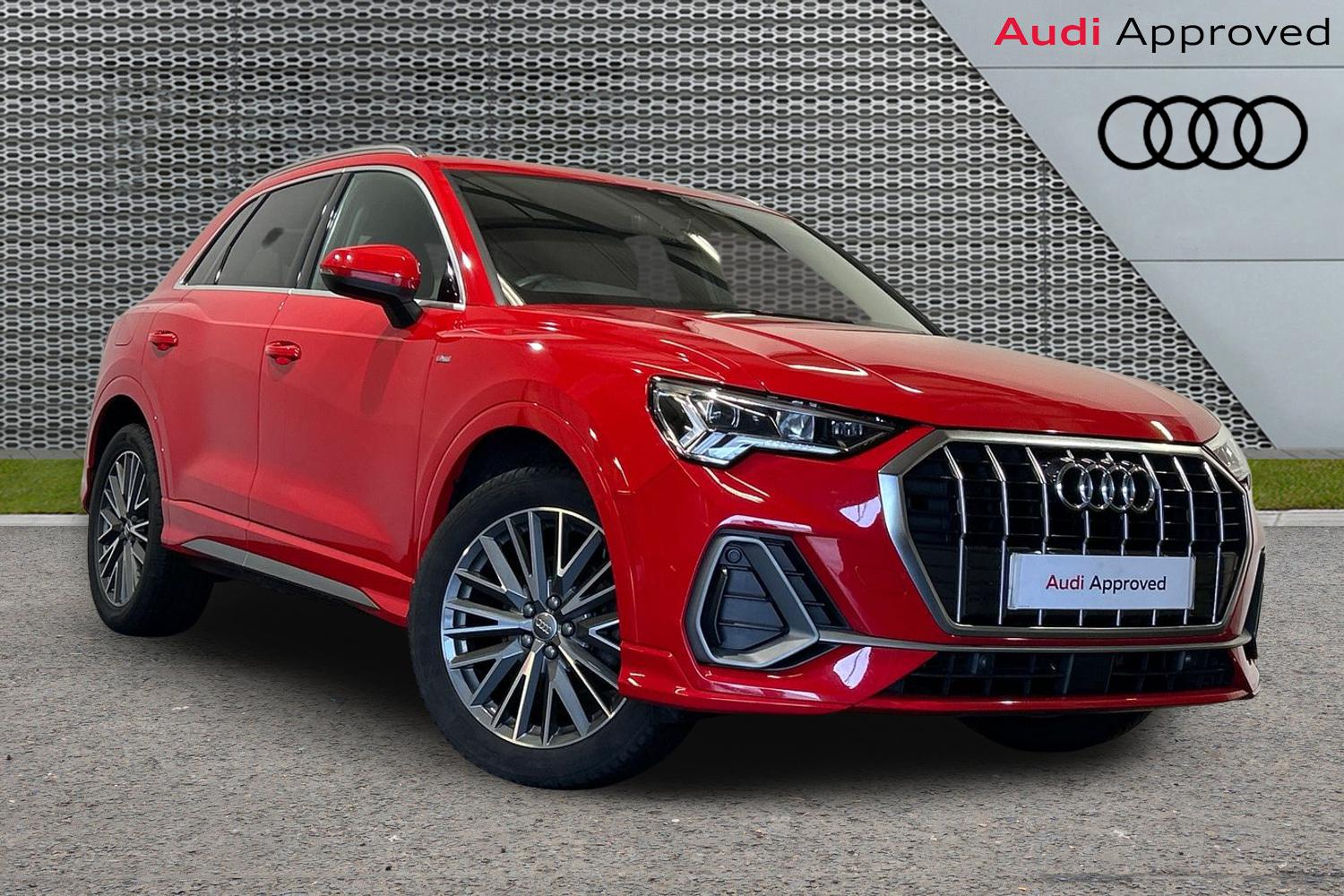 Main listing image - Audi Q3