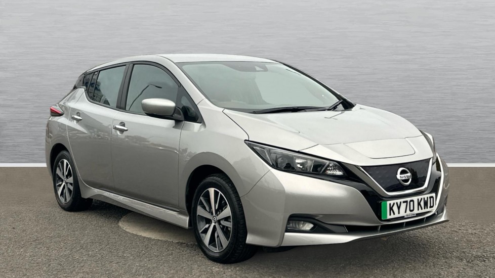 Main listing image - Nissan Leaf