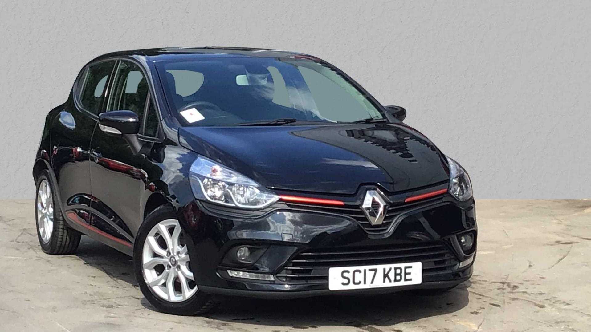 Main listing image - Renault Clio