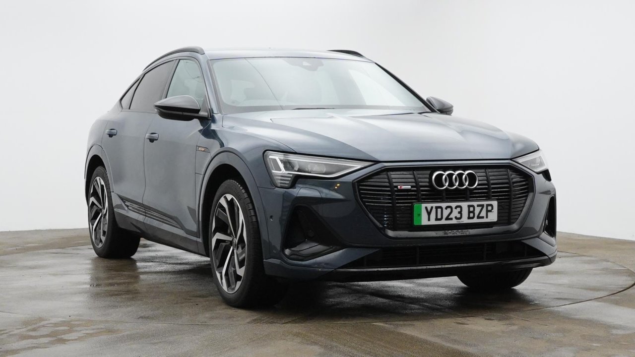 Main listing image - Audi e-tron