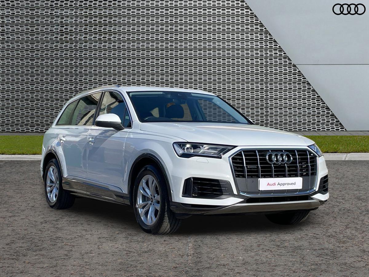 Main listing image - Audi Q7